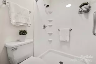 429 Sunnywood Ln, Charlotte, NC 28270 - Photo 25