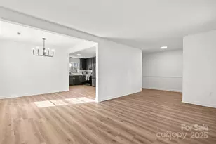 429 Sunnywood Ln, Charlotte, NC 28270 - Photo 7