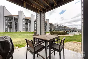 18861 Vineyard Point Ln, Cornelius, NC 28031 - Photo 11