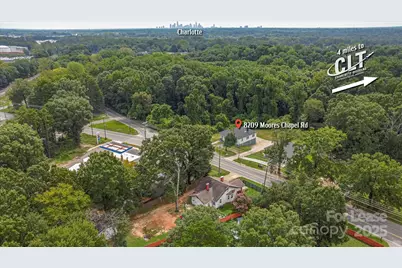 8209 Moores Chapel Road, Charlotte, NC 28214 - Photo 9