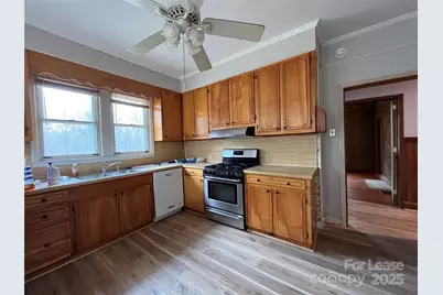 8209 Moores Chapel Road, Charlotte, NC 28214 - Photo 17