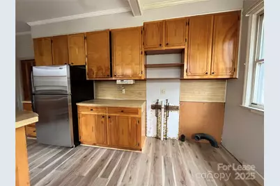 8209 Moores Chapel Road, Charlotte, NC 28214 - Photo 19