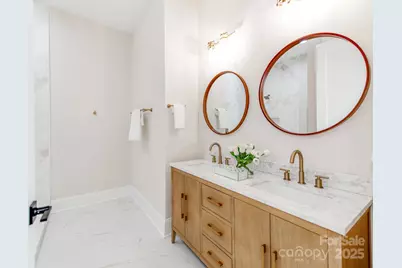 2801 Huntingtowne Farms Lane, Charlotte, NC 28210 - Photo 23