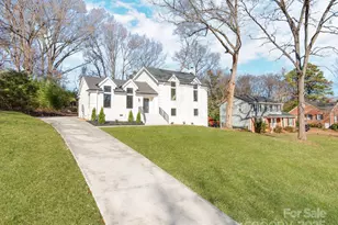 2801 Huntingtowne Farms Ln, Charlotte, NC 28210 - Photo 1