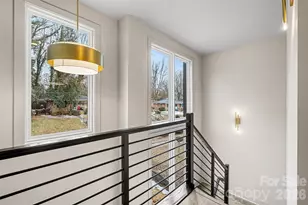 2418 Crestview Dr, Charlotte, NC 28216 - Photo 19