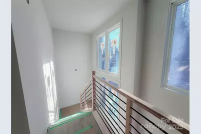 2418 Crestview Drive, Charlotte, NC 28216 - Photo 9