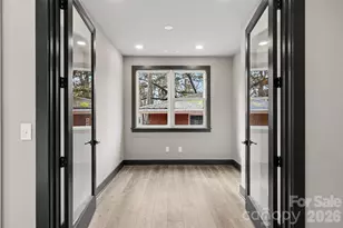 2418 Crestview Dr, Charlotte, NC 28216 - Photo 5