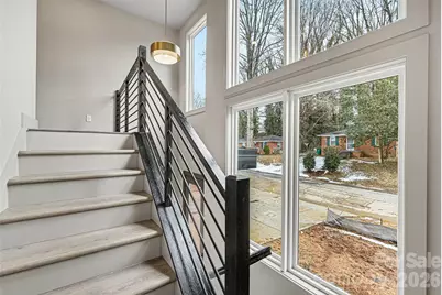 2418 Crestview Drive, Charlotte, NC 28216 - Photo 5