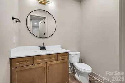 2418 Crestview Drive, Charlotte, NC 28216 - Photo 19