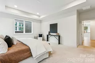 2416 Crestview Dr, Charlotte, NC 28216 - Photo 31