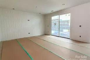 2416 Crestview Dr, Charlotte, NC 28216 - Photo 7