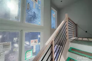 2416 Crestview Dr, Charlotte, NC 28216 - Photo 9