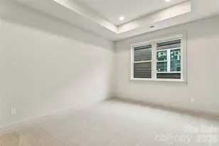 2416 Crestview Dr, Charlotte, NC 28216 - Photo 37