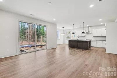 2416 Crestview Drive, Charlotte, NC 28216 - Photo 17