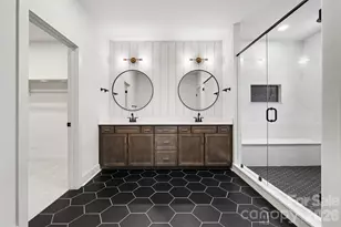 2416 Crestview Dr, Charlotte, NC 28216 - Photo 27