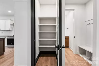 2416 Crestview Drive, Charlotte, NC 28216 - Photo 13