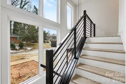 2416 Crestview Drive, Charlotte, NC 28216 - Photo 21