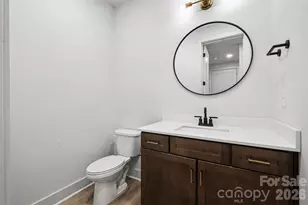 2416 Crestview Dr, Charlotte, NC 28216 - Photo 19