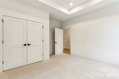 2416 Crestview Drive, Charlotte, NC 28216 - Photo 35
