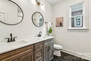 2412 Crestview Dr, Charlotte, NC 28216 - Photo 35