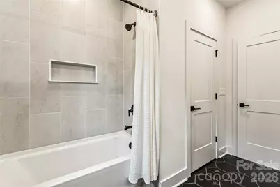 2412 Crestview Drive, Charlotte, NC 28216 - Photo 37
