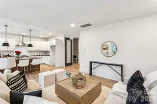 2412 Crestview Dr, Charlotte, NC 28216 - Photo 5