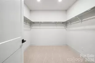 2408 Crestview Dr, Charlotte, NC 28216 - Photo 29