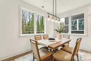 2408 Crestview Dr, Charlotte, NC 28216 - Photo 11