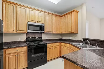 6812 Park Place Drive, Charlotte, NC 28262 - Photo 11