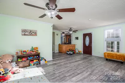 2833 Valleywood Drive, Gastonia, NC 28054 - Photo 9