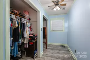 2833 Valleywood Dr, Gastonia, NC 28054 - Photo 19