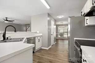 7621 Rolling Meadows Ln, Huntersville, NC 28078 - Photo 17