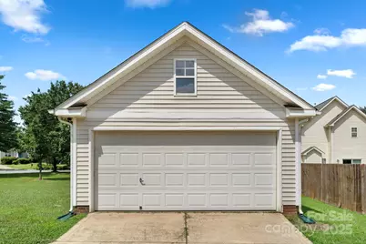 7621 Rolling Meadows Lane, Huntersville, NC 28078 - Photo 3