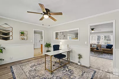 5401 W Sugar Creek Road, Charlotte, NC 28269 - Photo 7