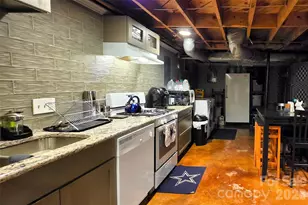 516 S Mulberry St, Statesville, NC 28677 - Photo 27