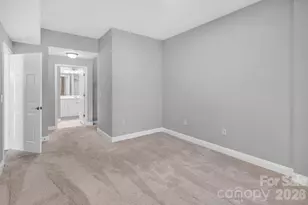 300 W 5th St, Charlotte, NC 28202 - Photo 19