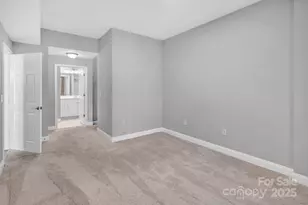 300 W 5th St, Charlotte, NC 28202 - Photo 19