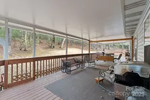 184 Trimont Mountain Rd, Franklin, NC 28734 - Photo 35