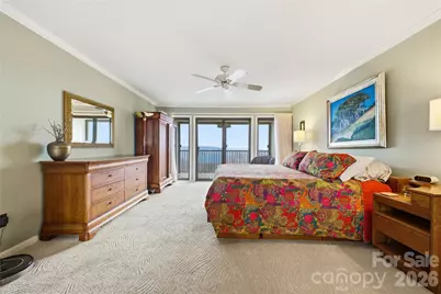 1403 Fleetwood Plaza, Hendersonville, NC 28739 - Photo 11