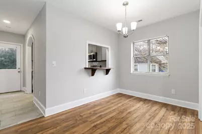 7308 Meadow Glen Drive, Mint Hill, NC 28227 - Photo 9