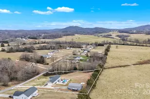 314 Stable Brook Ln, Taylorsville, NC 28681 - Photo 13