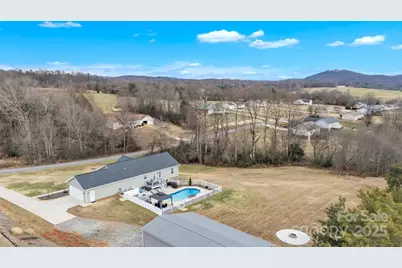 314 Stable Brook Lane, Taylorsville, NC 28681 - Photo 15