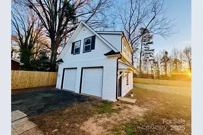 3107 Garrison Drive, Charlotte, NC 28269 - Photo 7