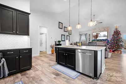 122 Cotton Creek Drive, Troutman, NC 28166 - Photo 9