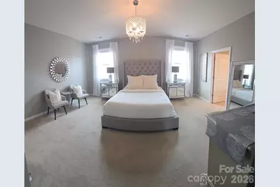 9521 Silverdale Lane, Charlotte, NC 28269 - Photo 7