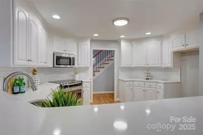 5306 Club View Drive, Concord, NC 28025 - Photo 11