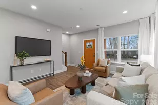 8821 Dogwood Dr, Charlotte, NC 28215 - Photo 9