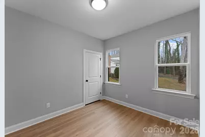 8823 Dogwood Drive, Charlotte, NC 28215 - Photo 23