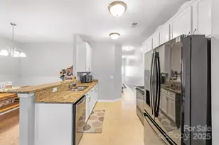 4246 Lotts Pl, Rock Hill, SC 29732 - Photo 9