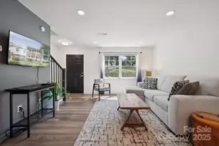 8838 Hunter Ridge Dr, Charlotte, NC 28226 - Photo 5